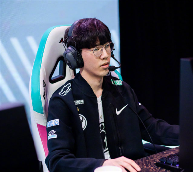 Astralis 在 PGL Cluj-Napoca 2025 的第三名比赛中击败了 FaZe