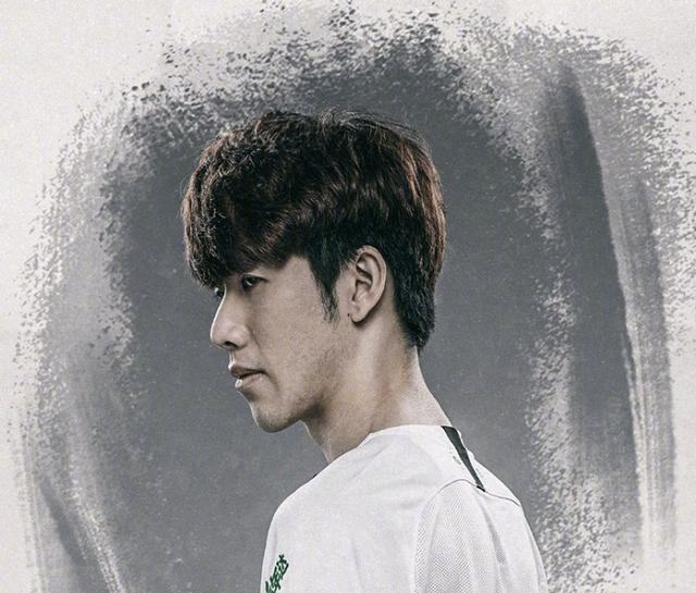 LNG分享昨日不敌JDG赛后返图：重整旗鼓 战至终章 还有败者组